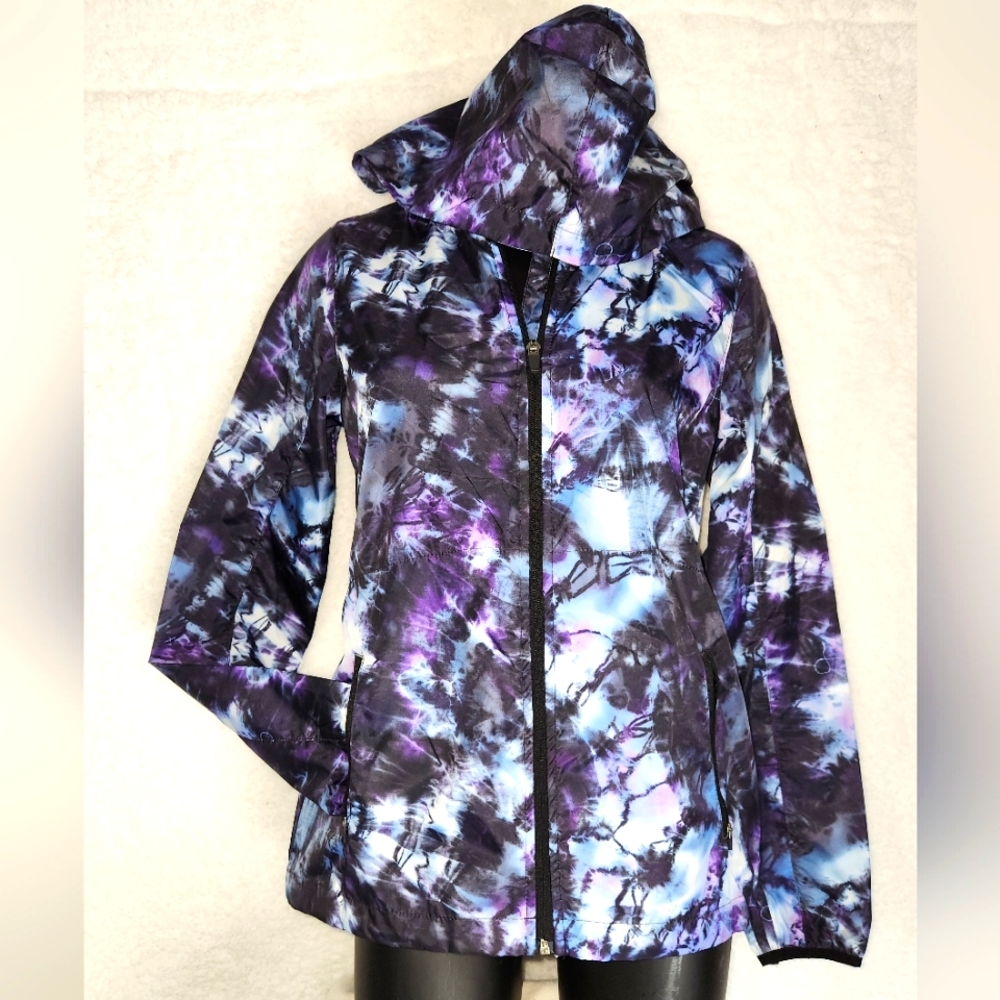 LOVE LIFE LIVE Windbreaker size small